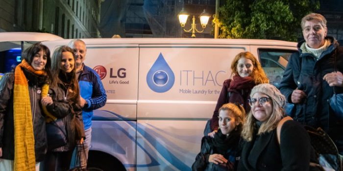 Η LG για ακόμα μία χρονιά «στο πλευρό» των αστέγων της Αθήνας